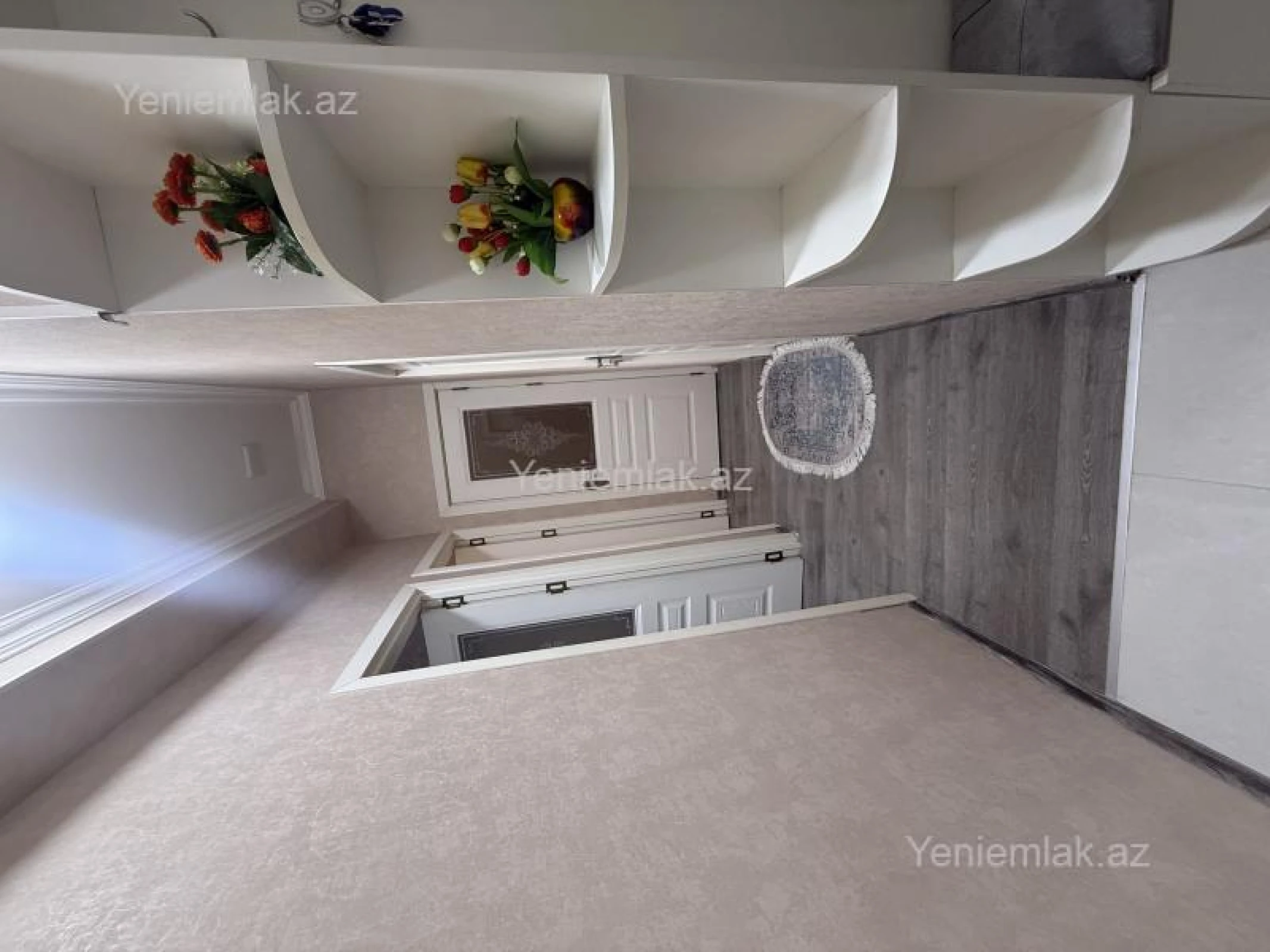 Satılır 3 otaqlı yeni tikili 73 m²