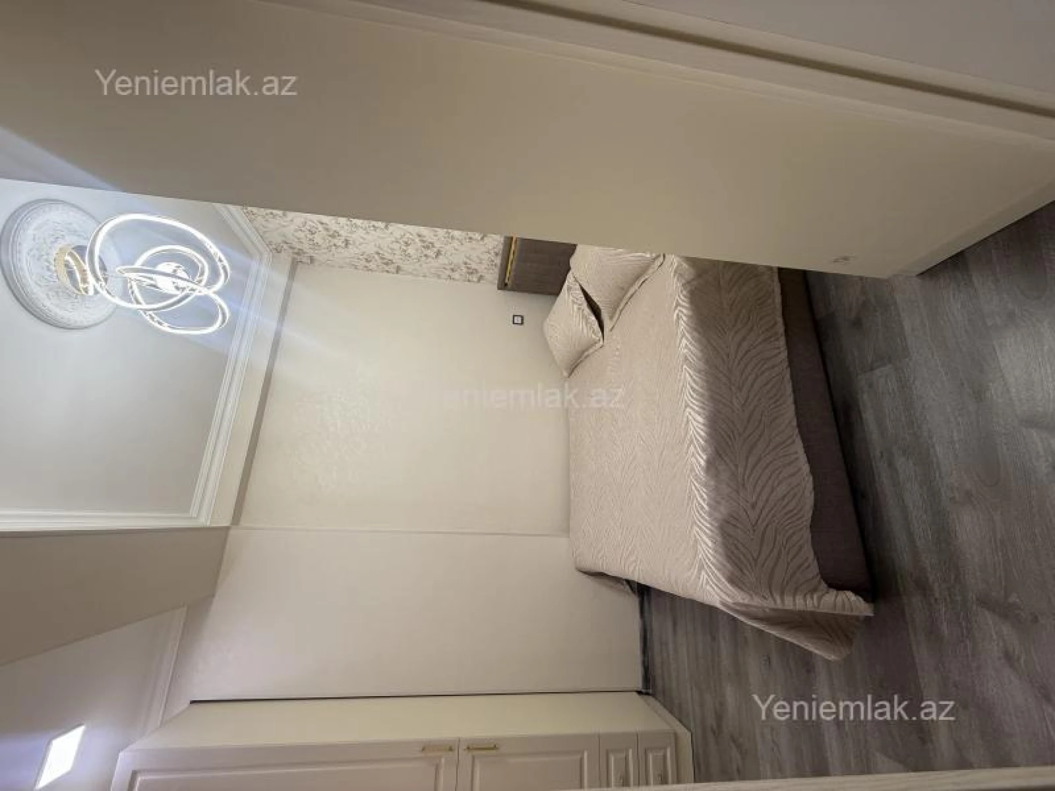 Satılır 3 otaqlı yeni tikili 73 m²