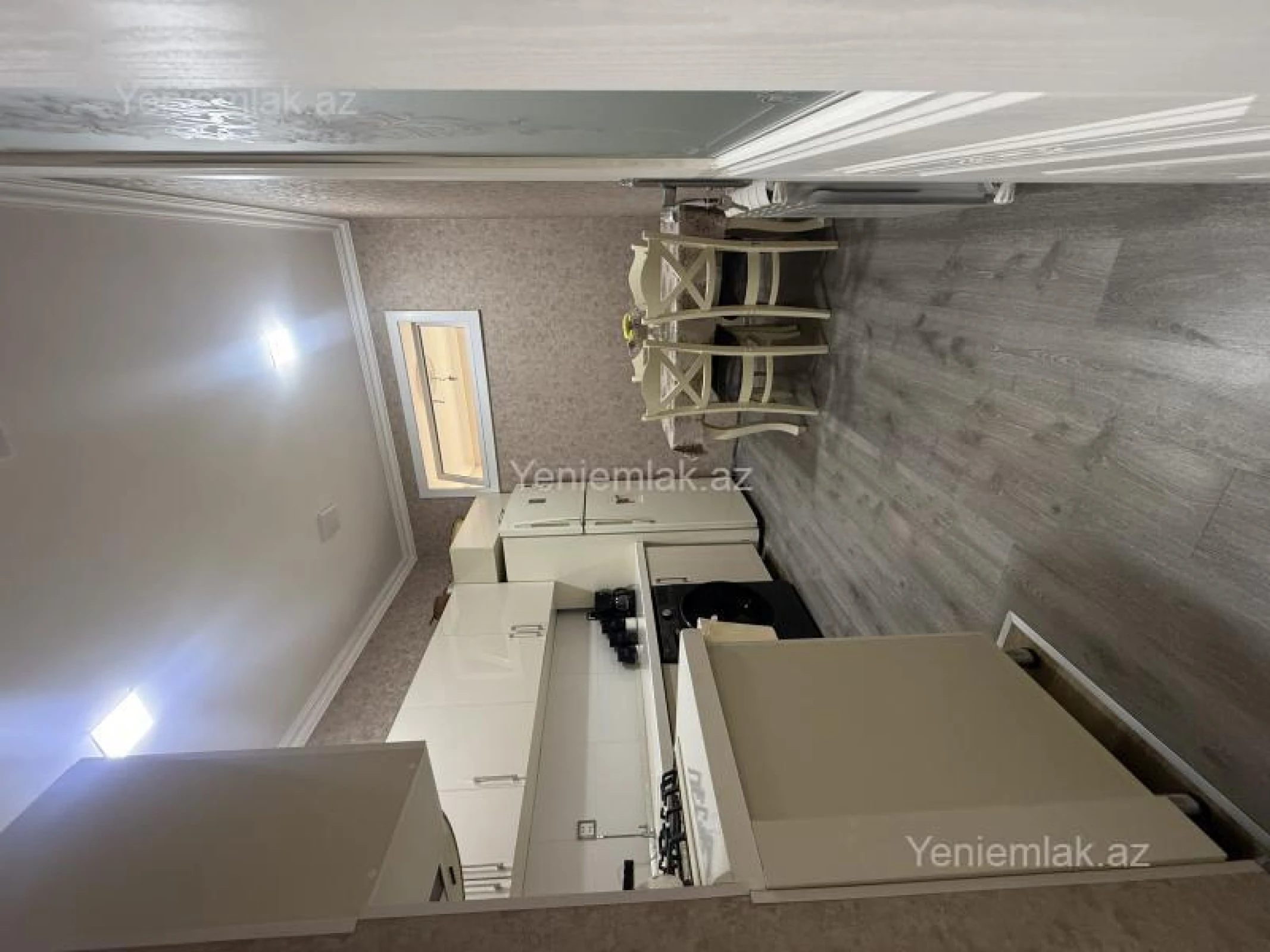 Satılır 3 otaqlı yeni tikili 73 m²