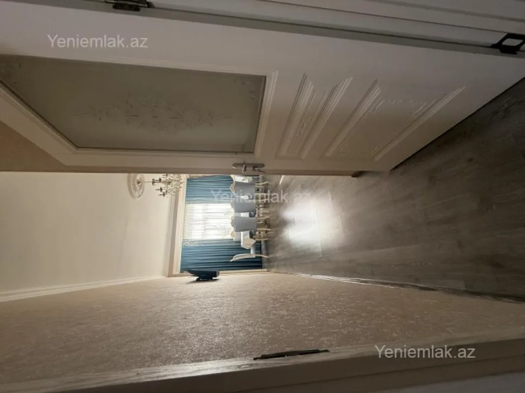 Satılır 3 otaqlı yeni tikili 73 m²