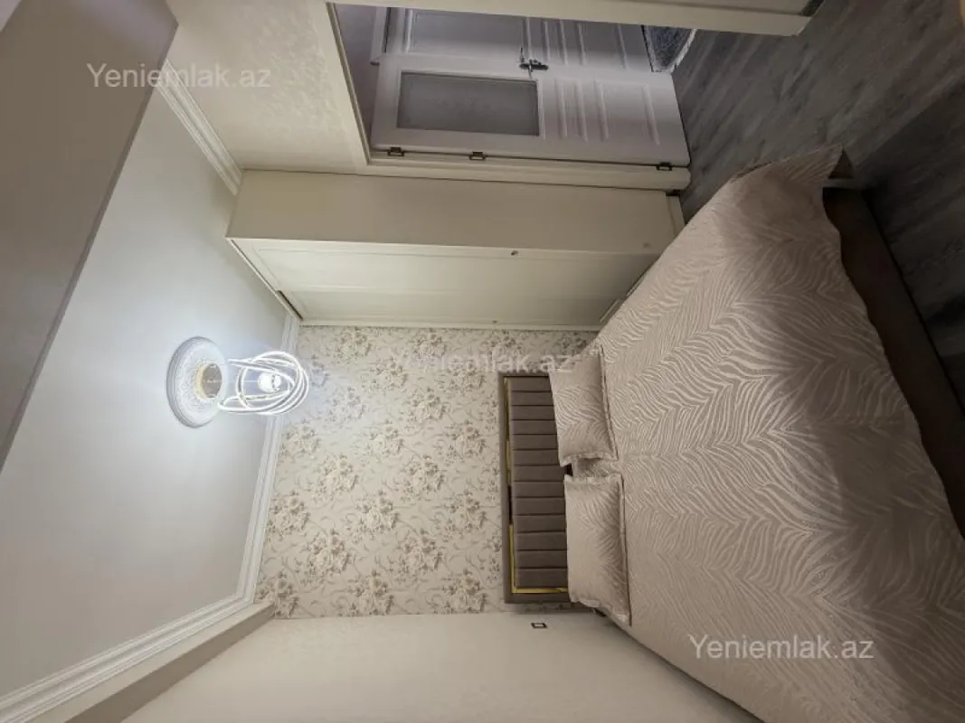 Satılır 3 otaqlı yeni tikili 73 m²