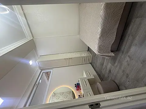 Satılır 3 otaqlı yeni tikili 73 m²