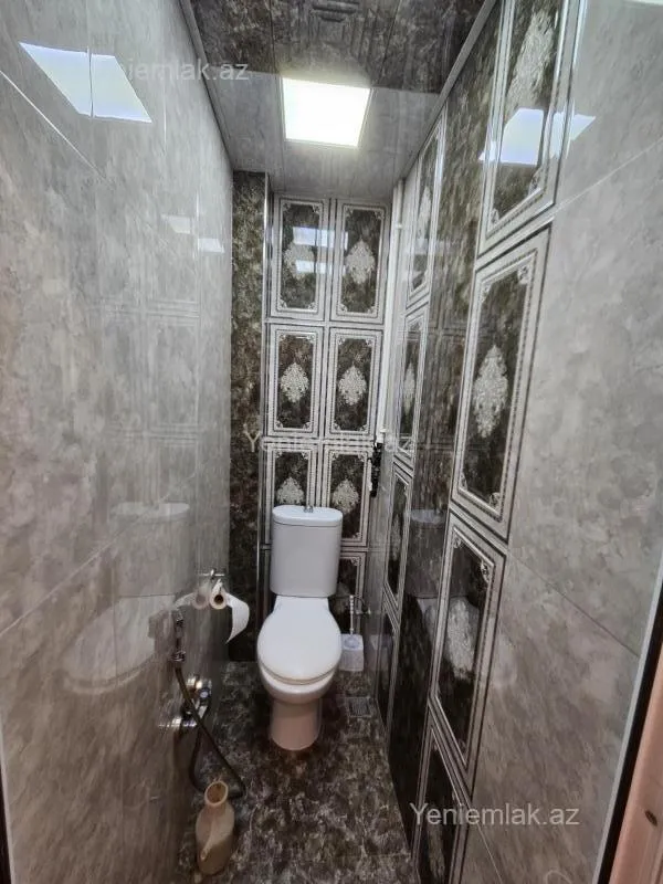 Satılır 2 otaqlı köhnə tikili 60 m²