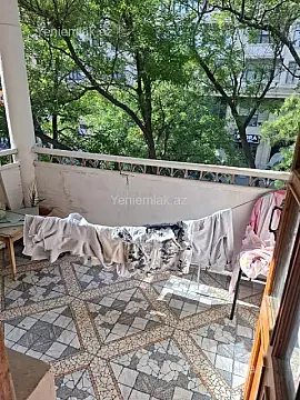 Satılır 3 otaqlı köhnə tikili 65 m²