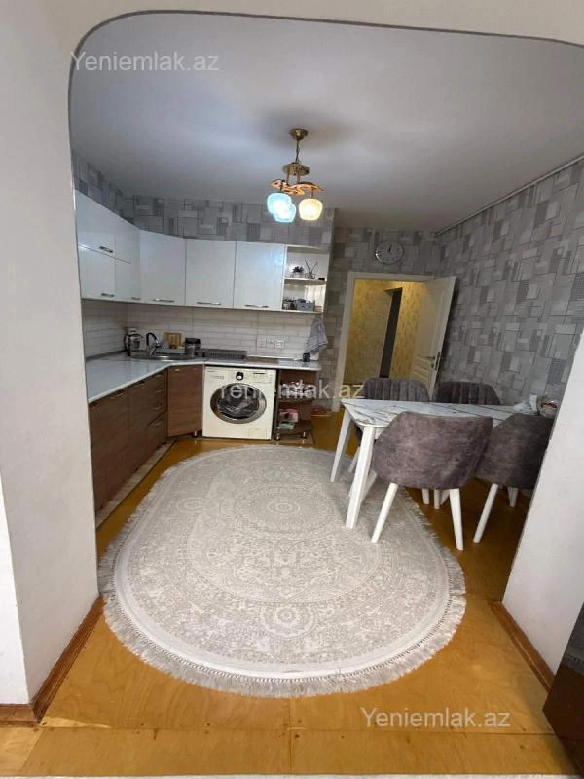 Satılır 3 otaqlı köhnə tikili 80 m²