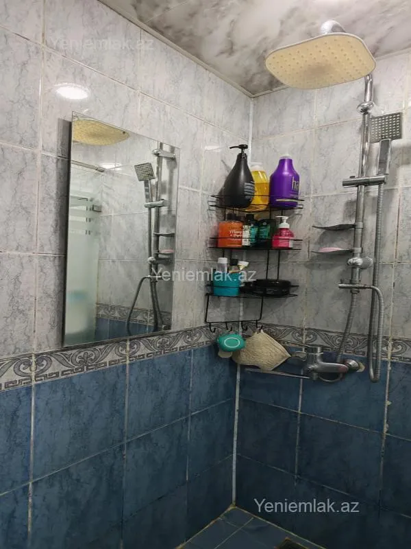 Satılır 3 otaqlı köhnə tikili 80 m²