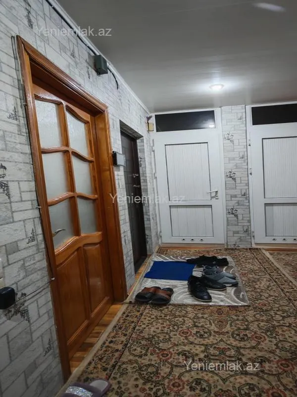 Satılır 3 otaqlı köhnə tikili 60 m²
