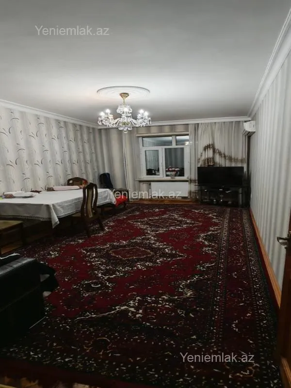 Satılır 3 otaqlı köhnə tikili 60 m²