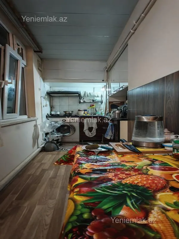 Satılır 3 otaqlı köhnə tikili 60 m²