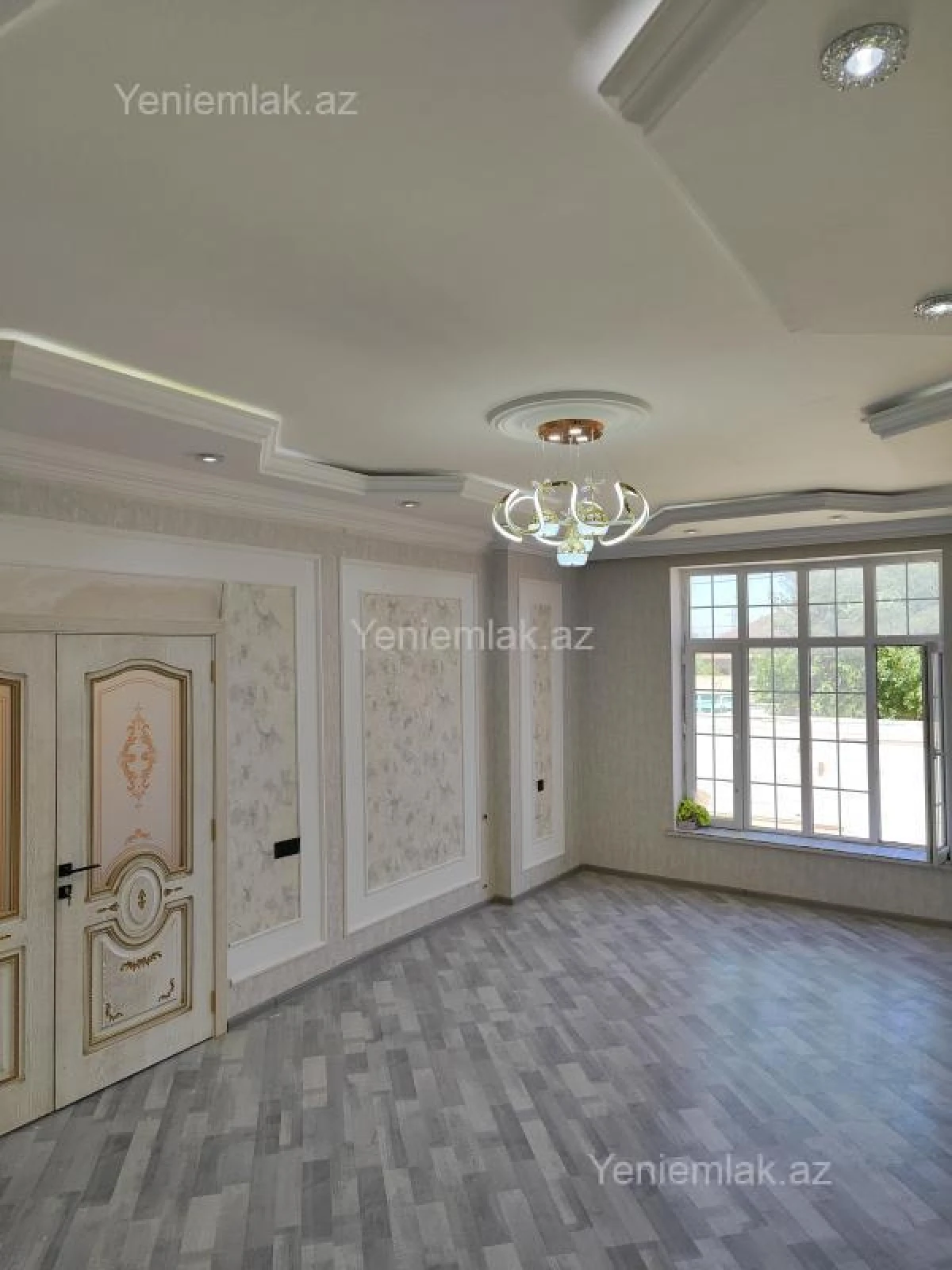 Satılır 5 otaqlı həyət evi 190 m²