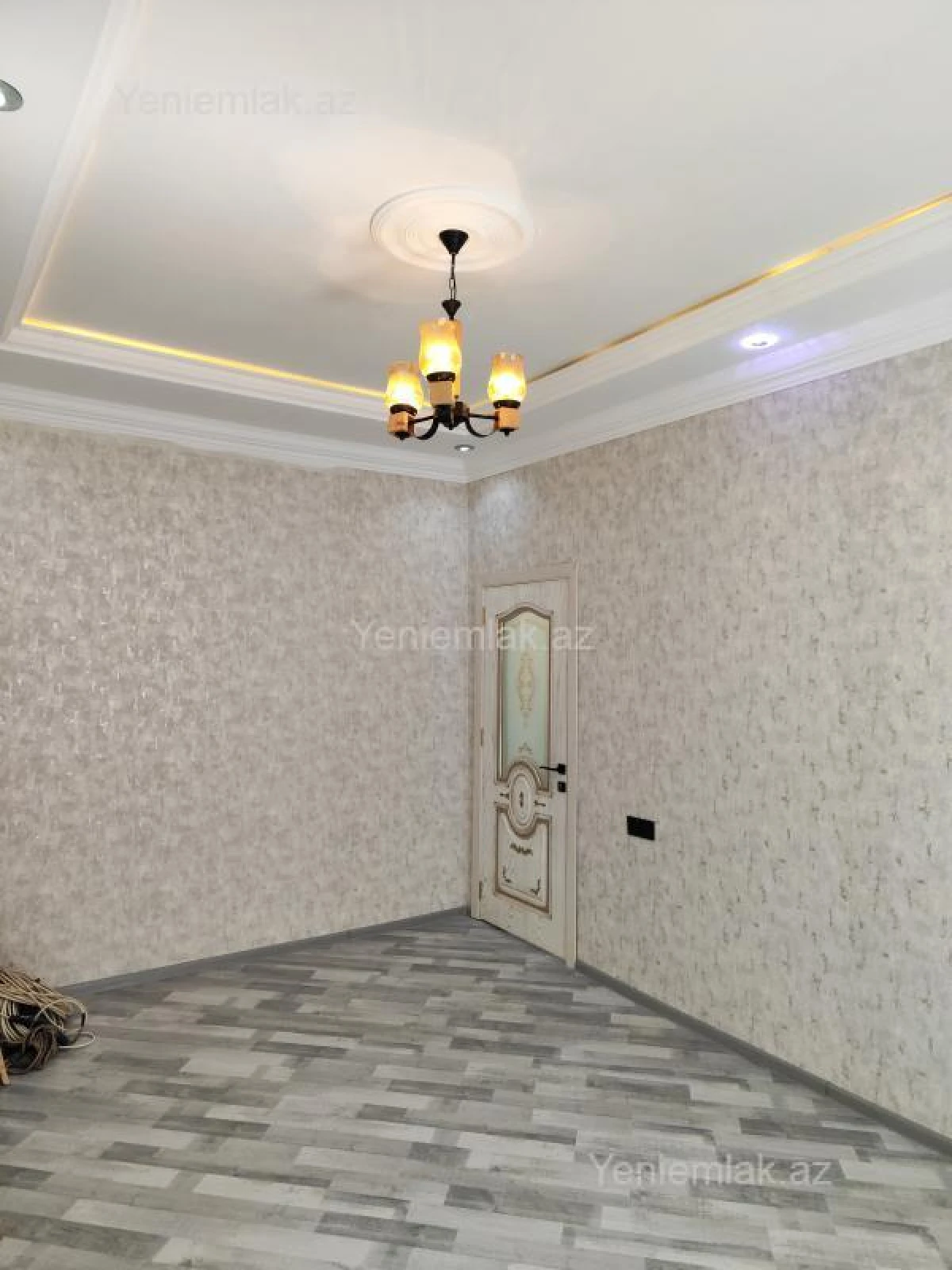 Satılır 5 otaqlı həyət evi 190 m²