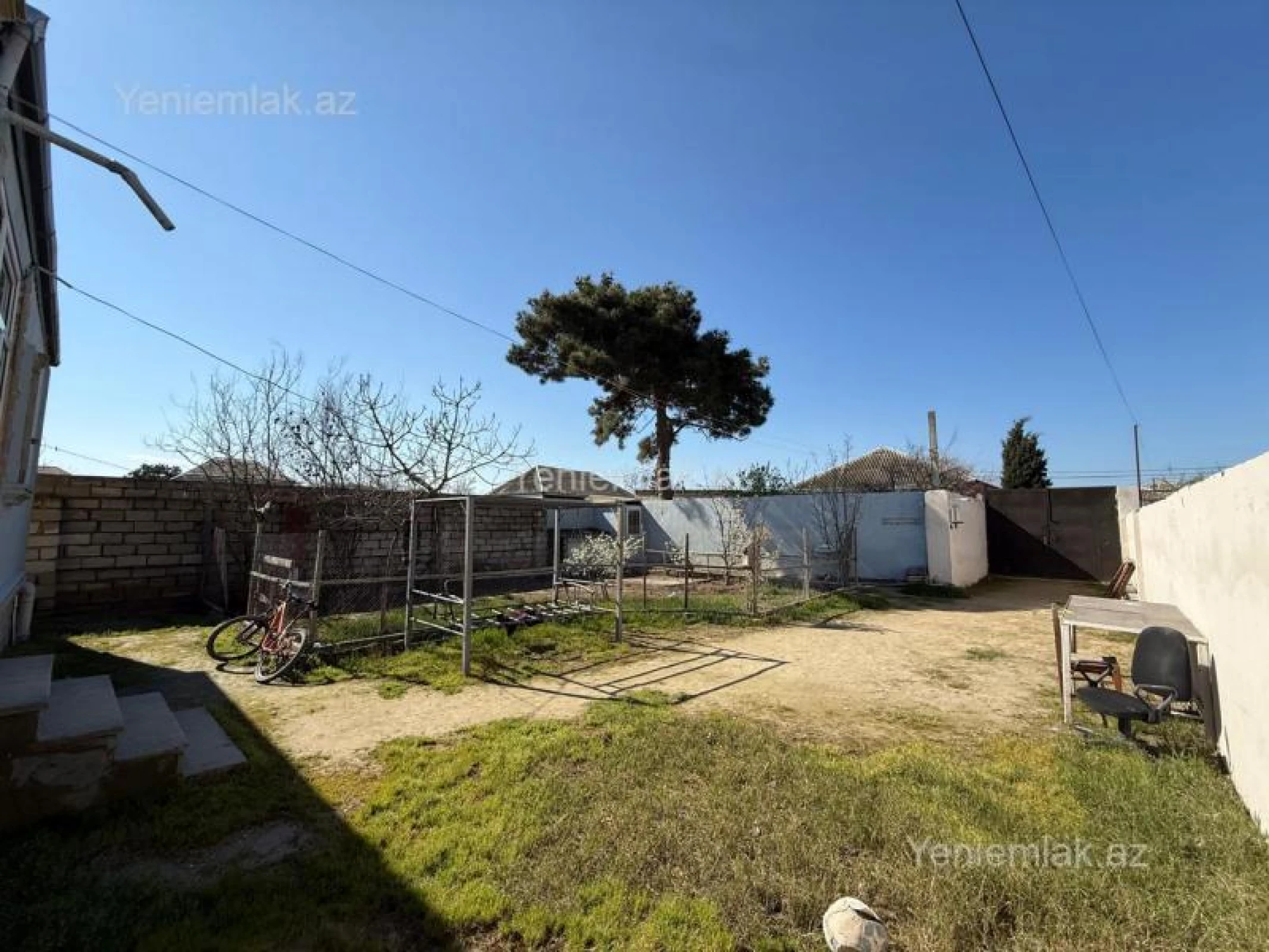 Satılır 4 otaqlı həyət evi 130 m²