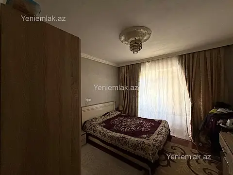 Satılır 4 otaqlı həyət evi 130 m²