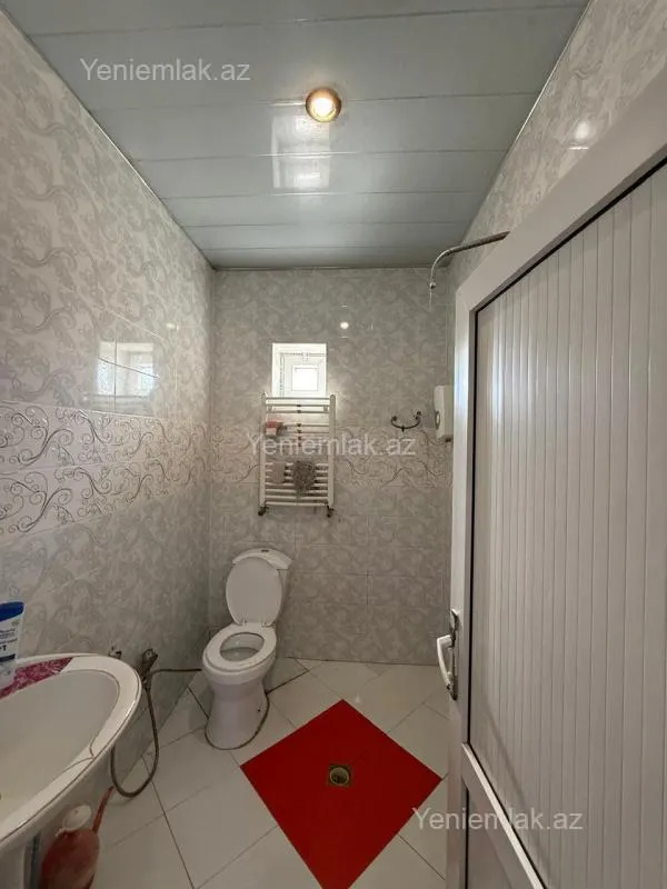 Satılır 4 otaqlı həyət evi 130 m²