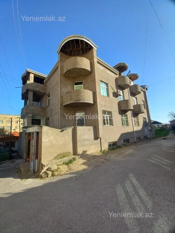 Satılır 3 otaqlı yeni tikili 65 m²