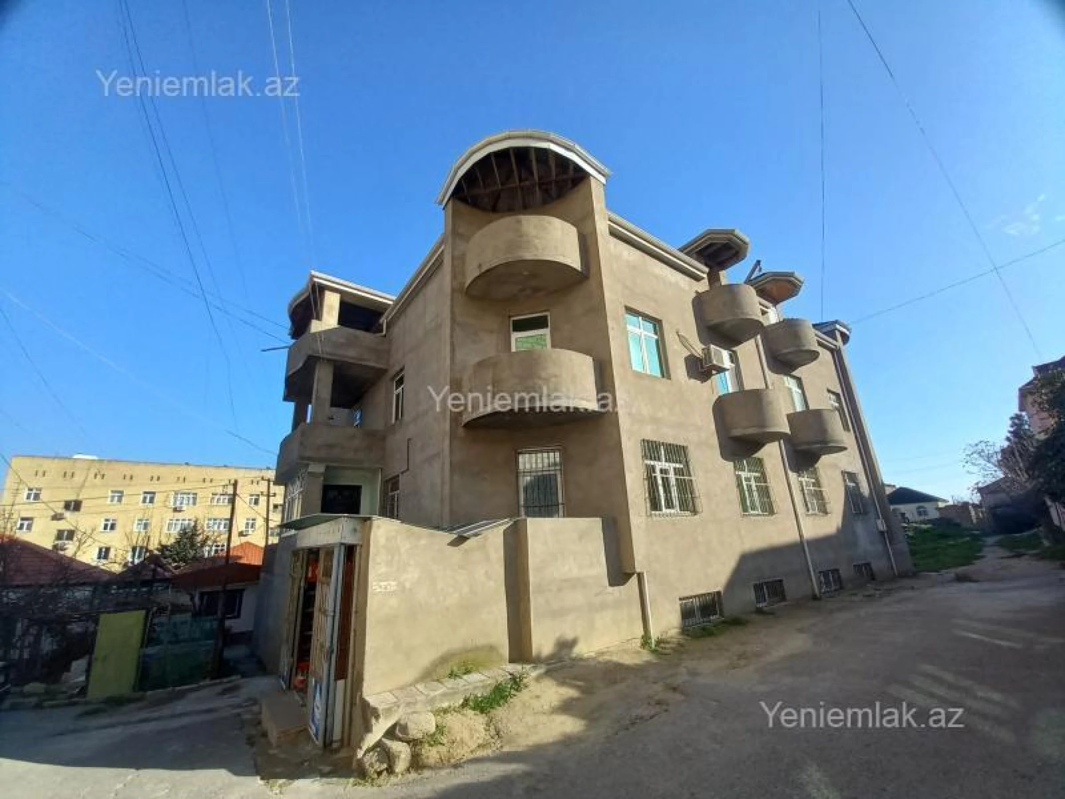 Satılır 3 otaqlı yeni tikili 65 m²