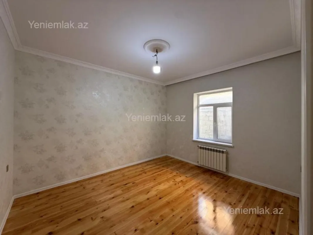 Satılır 4 otaqlı həyət evi 150 m²
