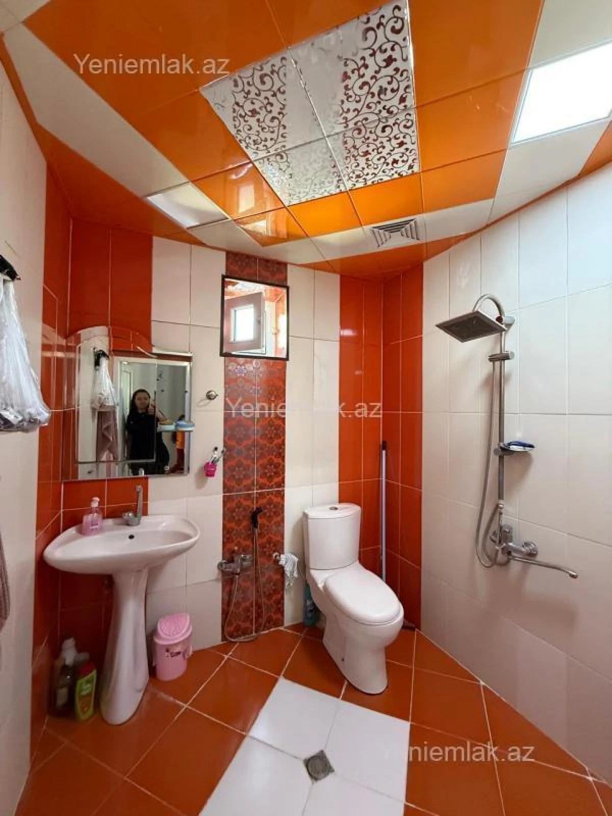 Satılır 4 otaqlı həyət evi 130 m²