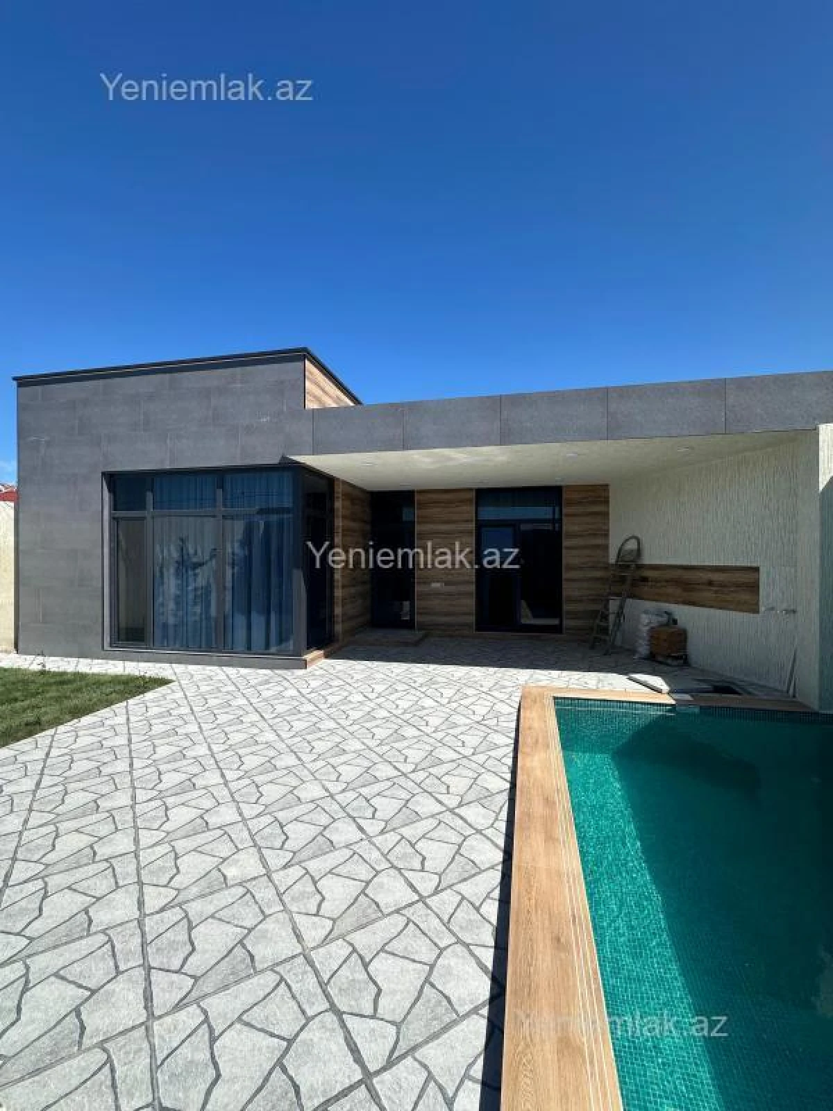 Satılır 4 otaqlı həyət evi 140 m²