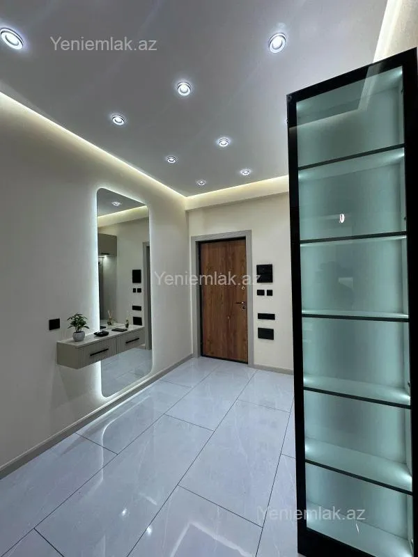 Satılır 3 otaqlı yeni tikili 66 m²