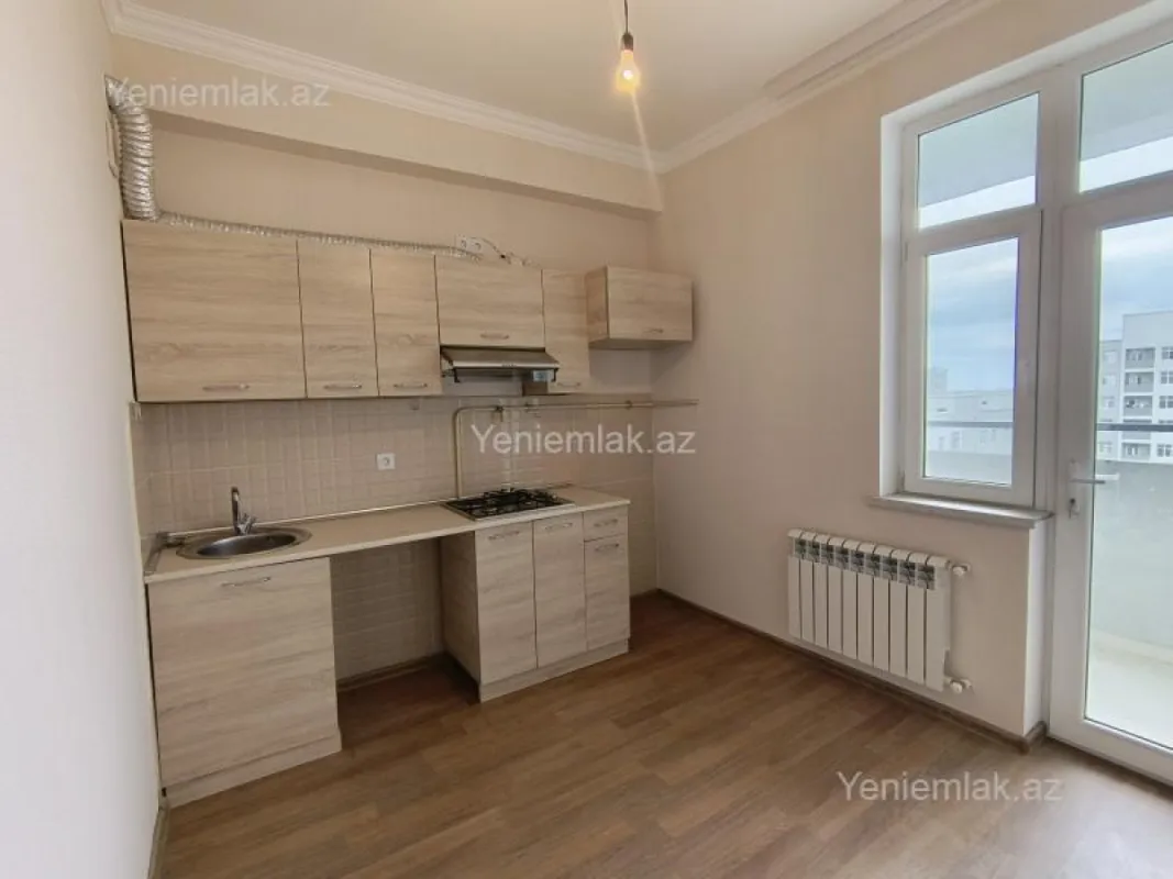 Satılır 3 otaqlı yeni tikili 77 m²