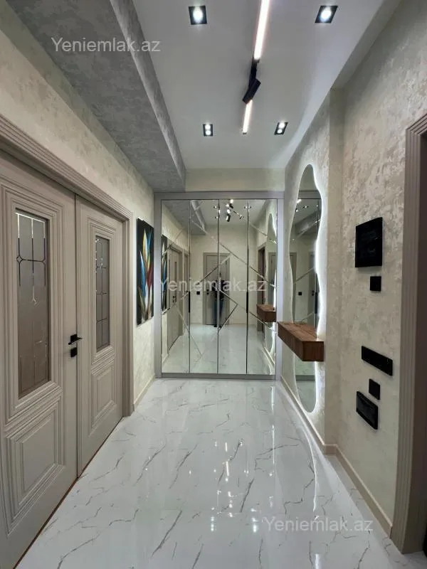 Satılır 2 otaqlı yeni tikili 55 m²