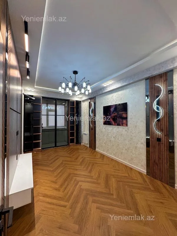 Satılır 2 otaqlı yeni tikili 55 m²