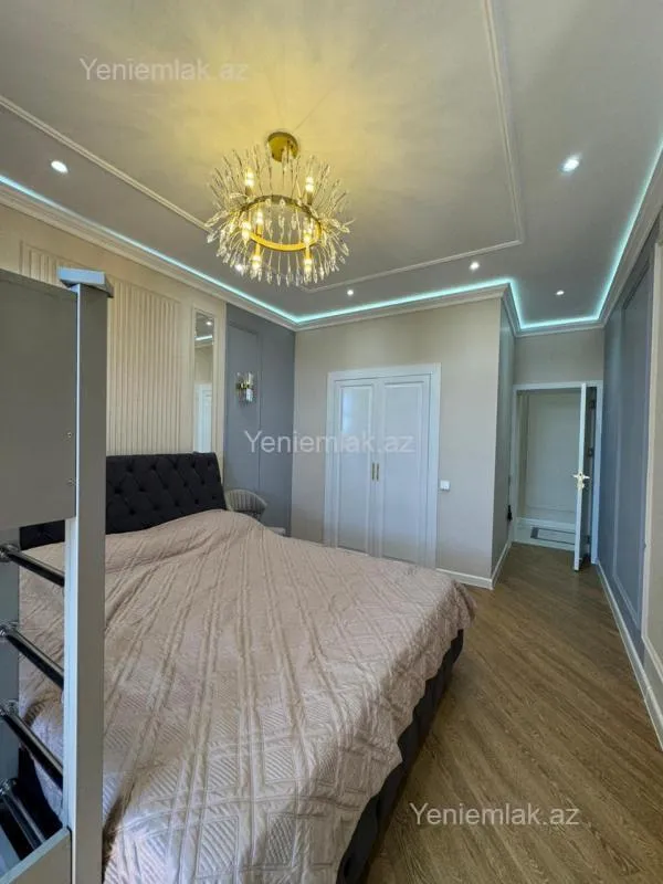 Satılır 2 otaqlı yeni tikili 103 m²