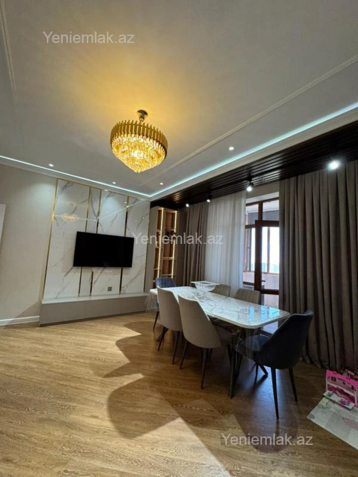 Satılır 2 otaqlı yeni tikili 103 m²