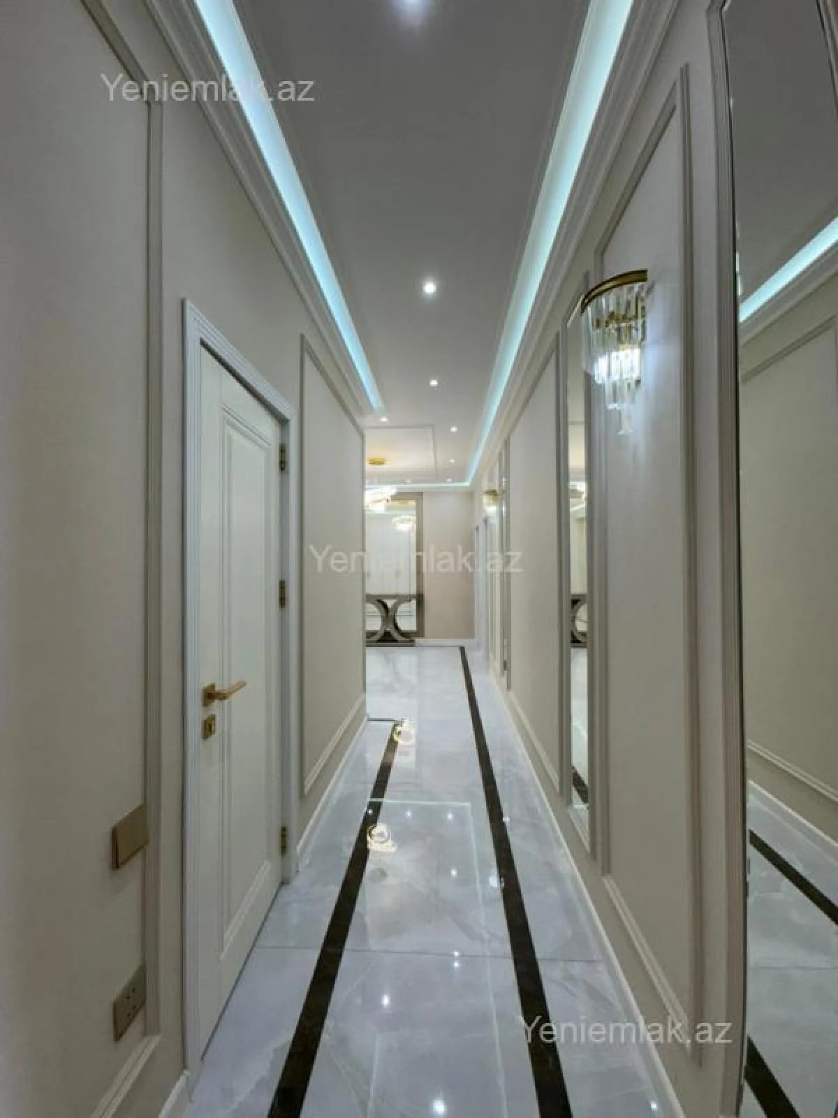 Satılır 2 otaqlı yeni tikili 103 m²