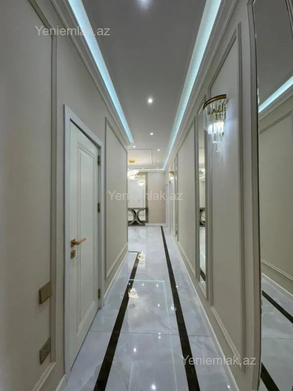 Satılır 2 otaqlı yeni tikili 103 m²