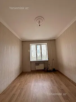 Satılır 3 otaqlı köhnə tikili 80 m²