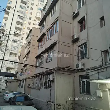 Satılır 3 otaqlı köhnə tikili 85 m² — Bakı, Nərimanov 3 otaq 85.00 m²