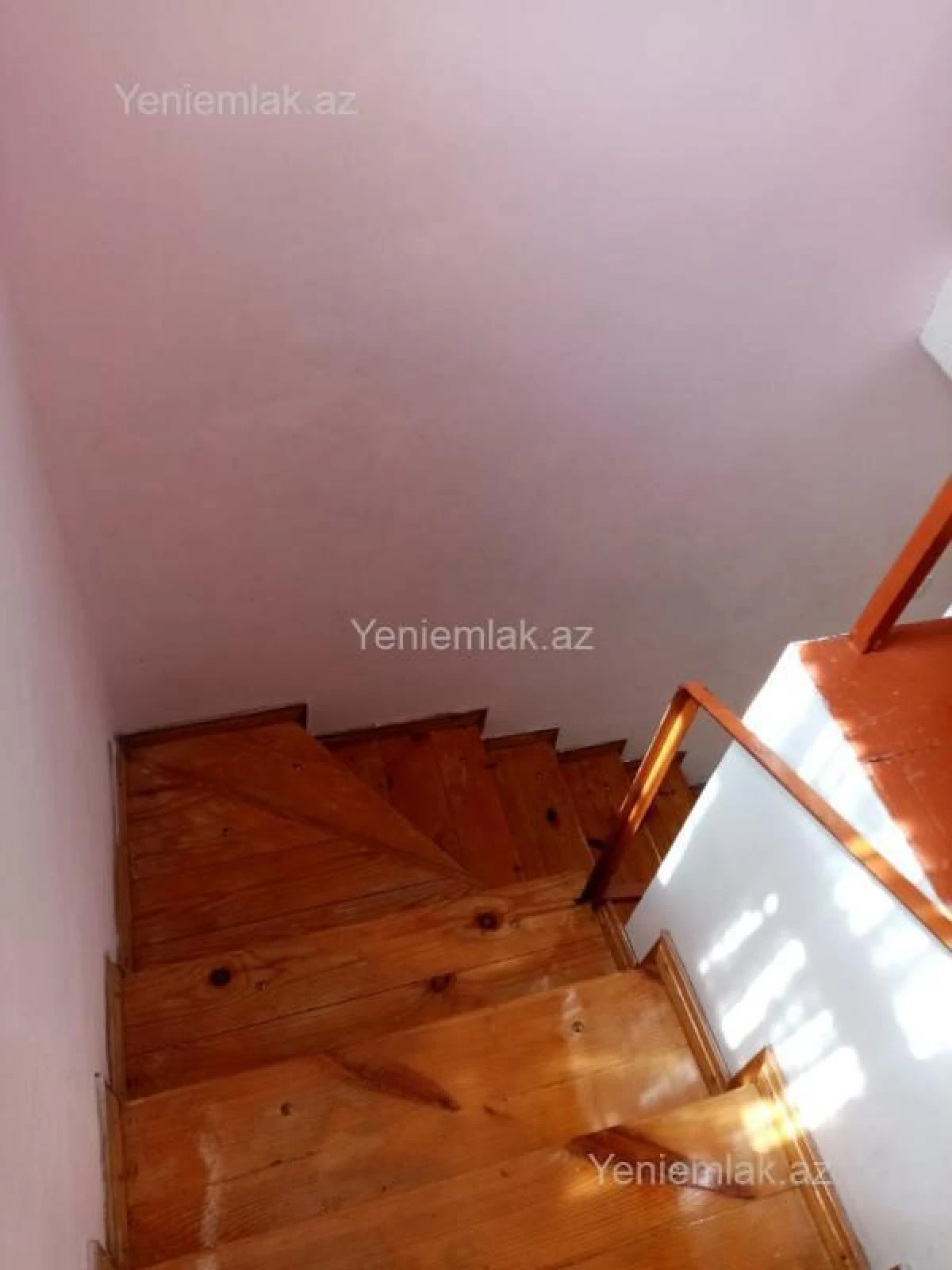 Satılır 5 otaqlı həyət evi 118 m²