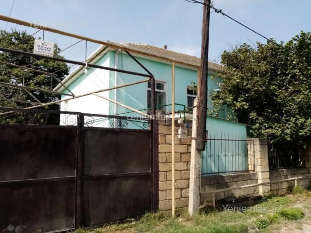 Satılır 5 otaqlı həyət evi 118 m²