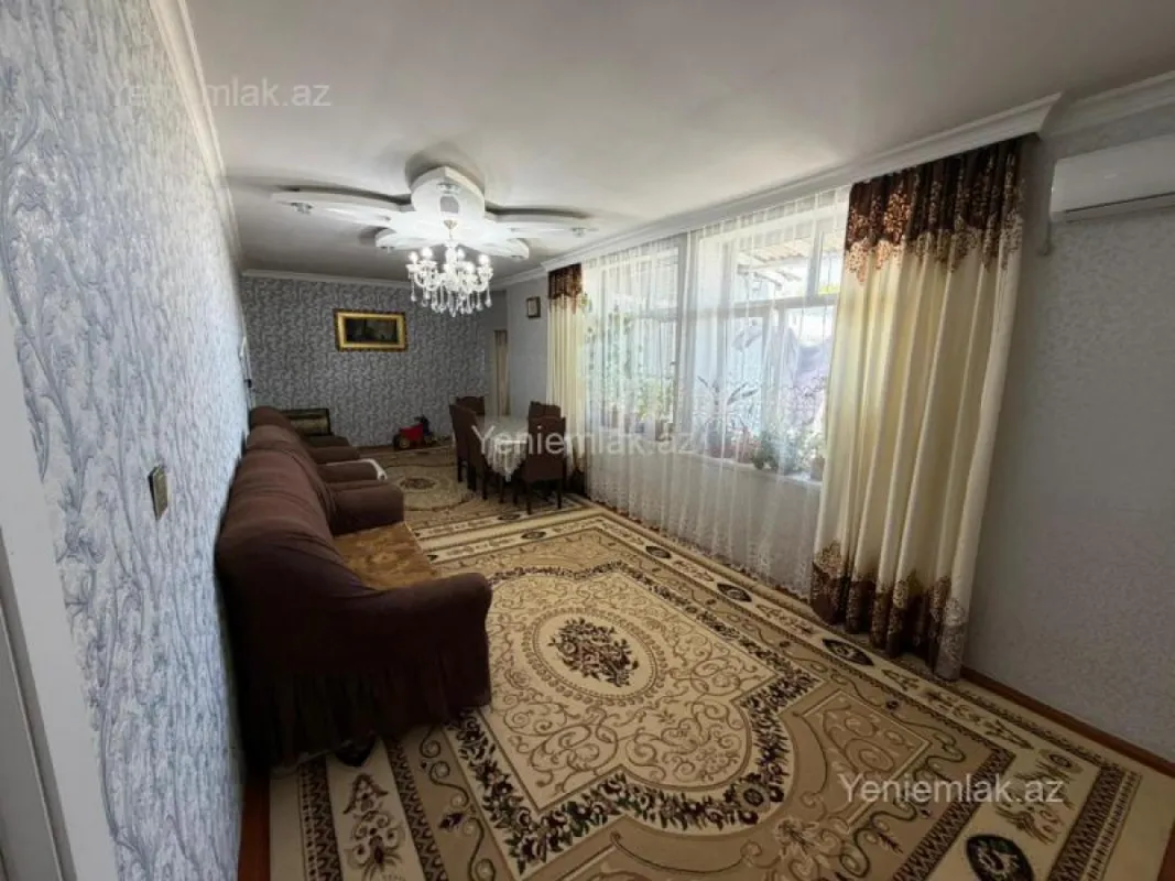 Satılır 6 otaqlı həyət evi 145 m²