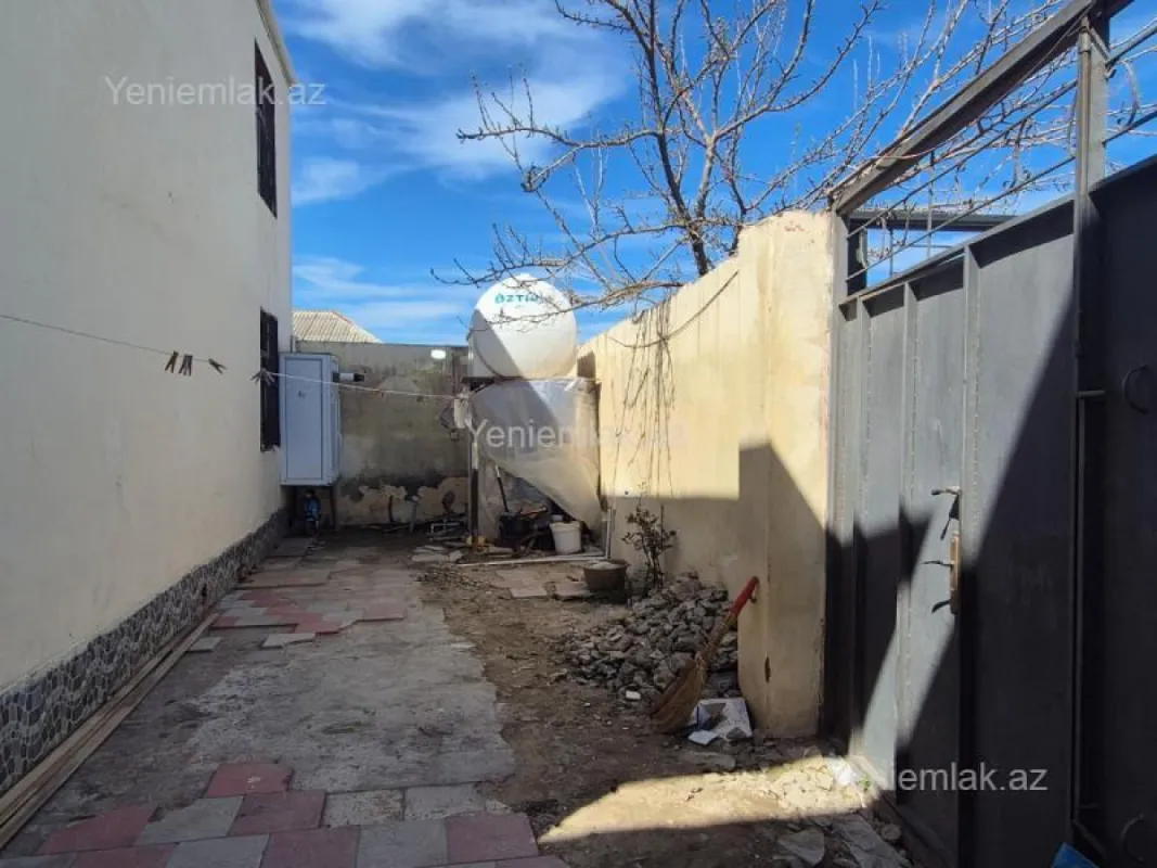 Satılır 3 otaqlı həyət evi 85 m²