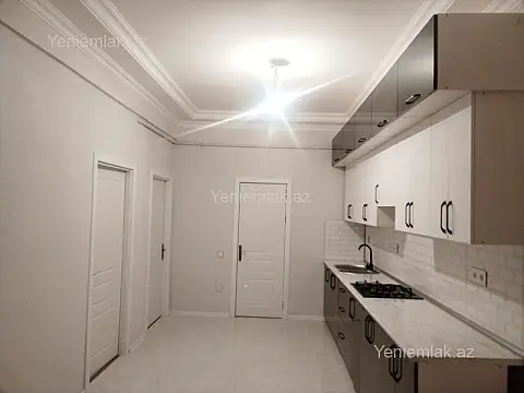 Satılır 2 otaqlı yeni tikili 75 m²