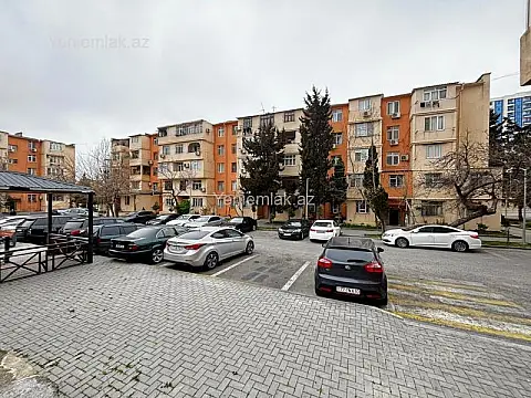 Satılır 2 otaqlı köhnə tikili 38 m²