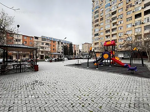 Satılır 2 otaqlı köhnə tikili 38 m²