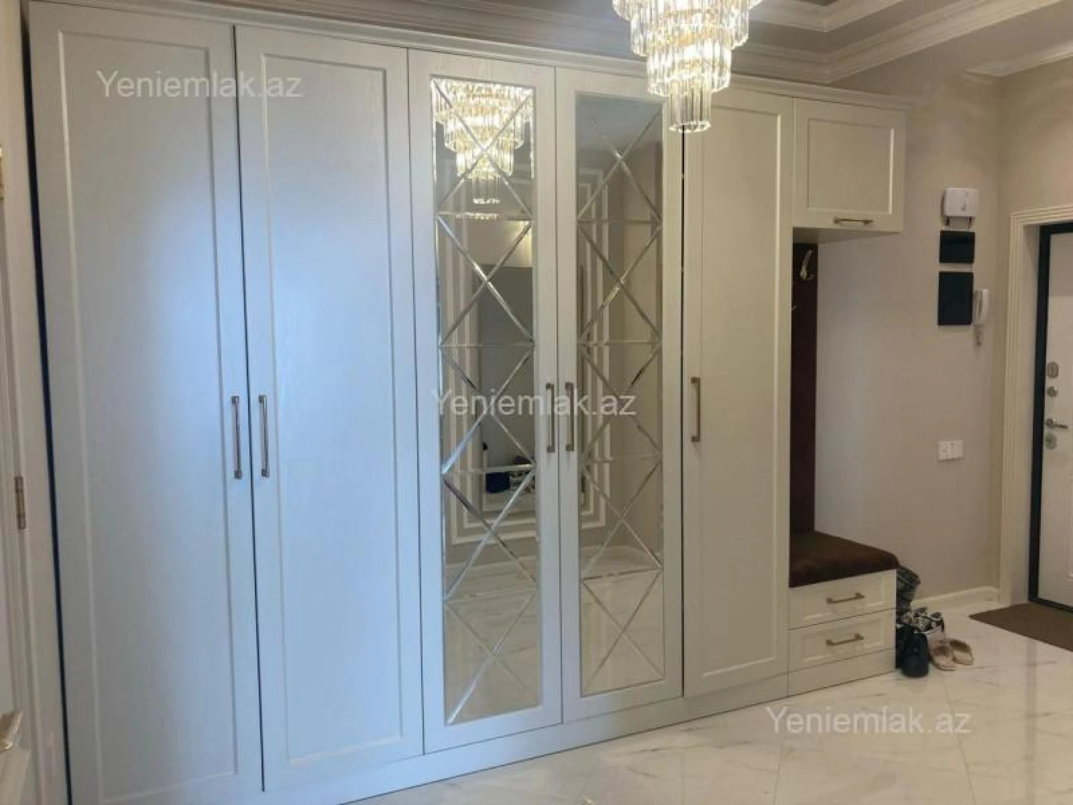 Satılır 3 otaqlı yeni tikili 101 m²
