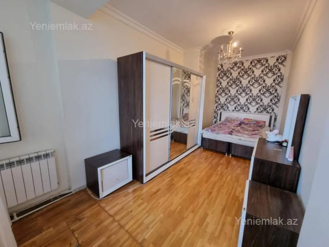 Satılır 2 otaqlı yeni tikili 60 m²