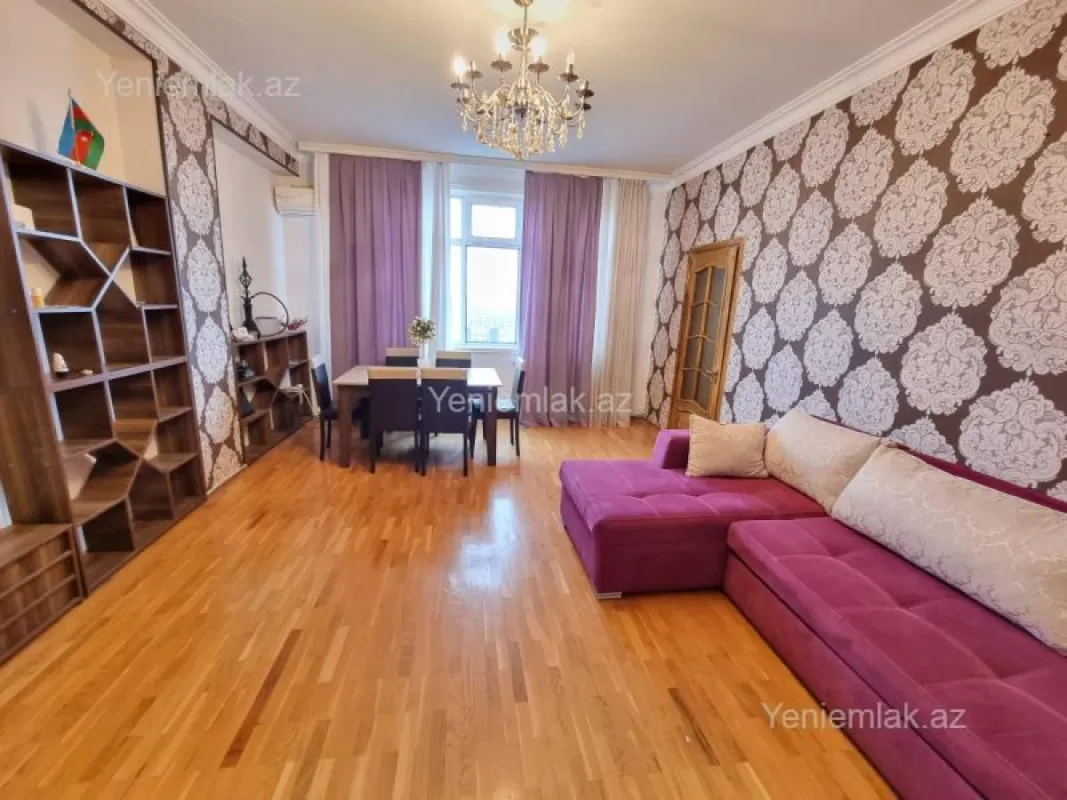 Satılır 2 otaqlı yeni tikili 60 m²