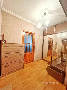 Satılır 3 otaqlı köhnə tikili 60 m²