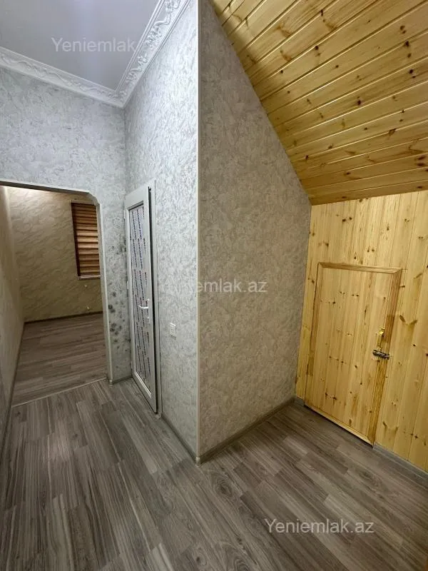 Satılır 4 otaqlı həyət evi 140 m²