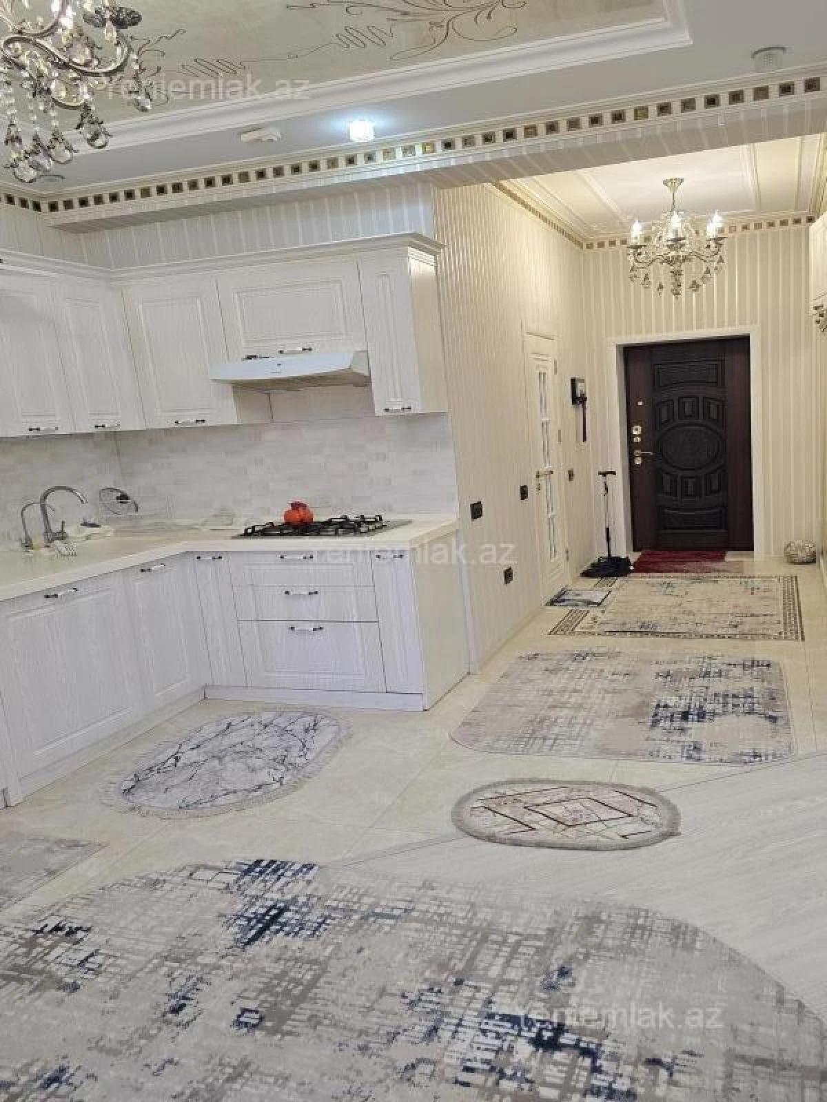 Satılır 3 otaqlı yeni tikili 63 m²
