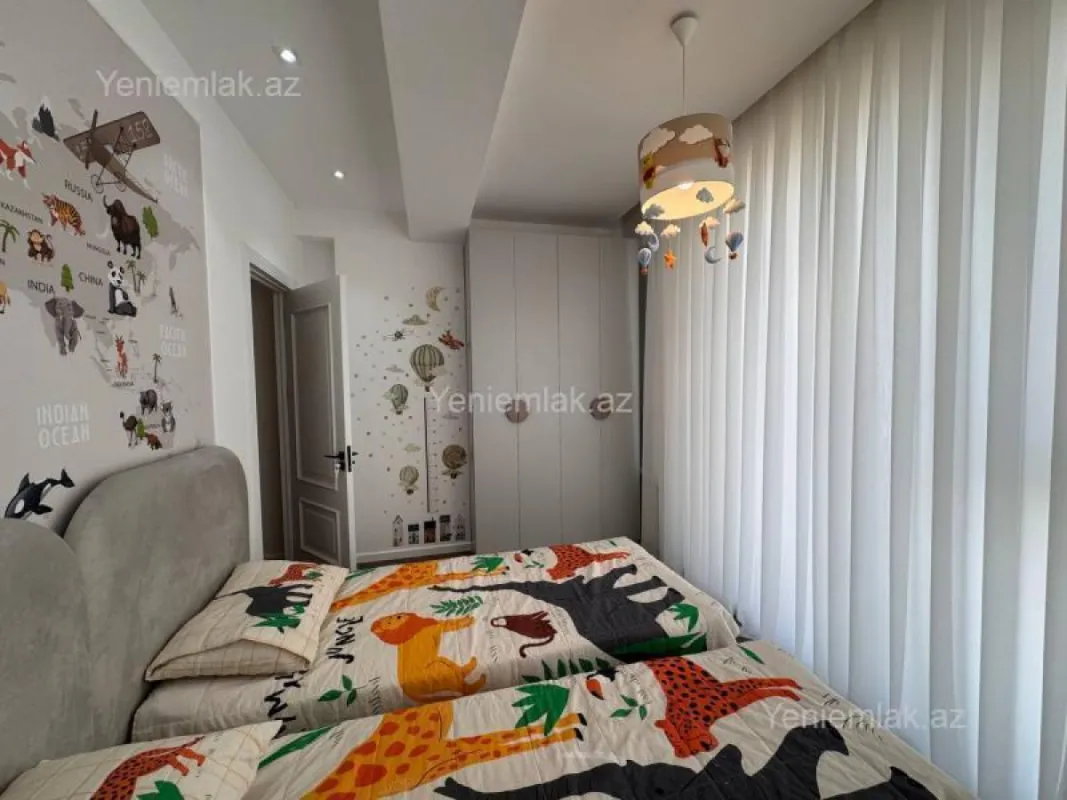 Satılır 3 otaqlı yeni tikili 77.1 m²