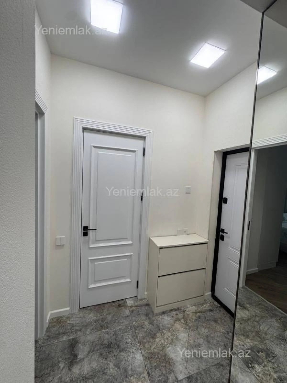 Satılır 3 otaqlı yeni tikili 77.1 m²