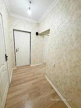 Satılır 2 otaqlı köhnə tikili 60 m²