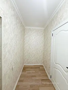 Satılır 2 otaqlı köhnə tikili 60 m²